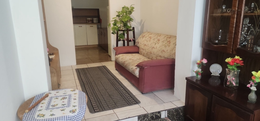 3 Bedroom Property for Sale in Rocklands Western Cape